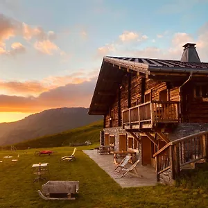Couette-café Et Tables D'hôtes Le Choton à Nono - Col Du Joly Beaufortain, Hauteluce